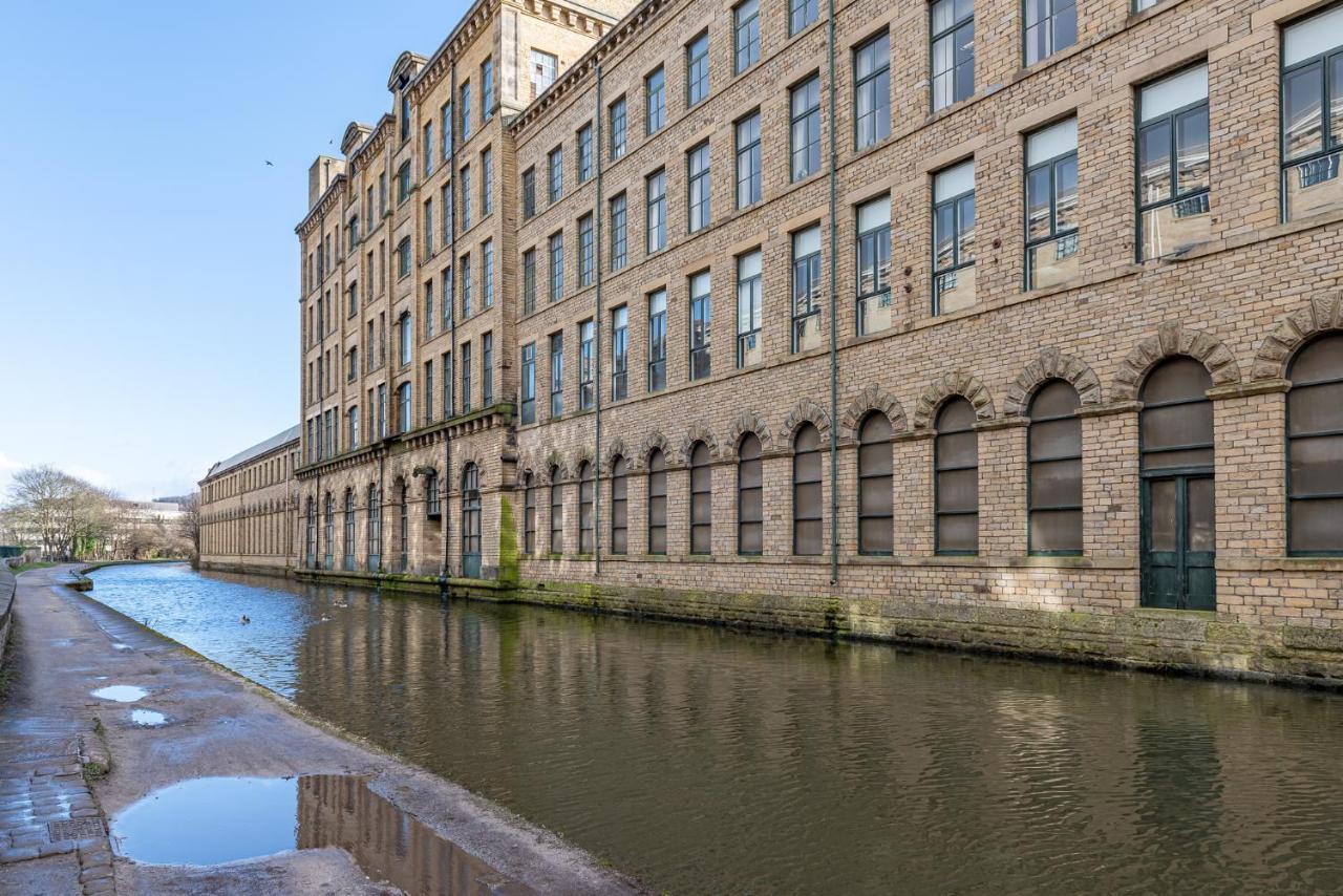 Riverside Balcony Apartment With Parking Just Minutes To Saltaire Shipley (West Yorkshire) Exterior foto